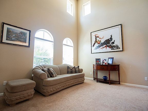 4th image of 4917 Hutson Way