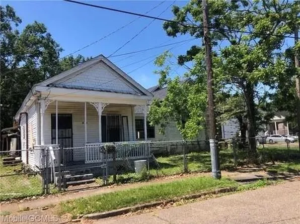 913 Texas St, Mobile, AL 36604