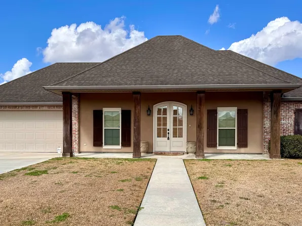 606 Point Pleasant Dr, Berwick, LA 70342