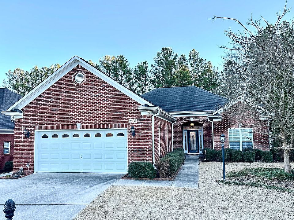 1st image of 2506 Millwood Cir SE