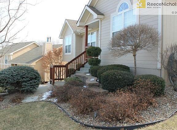 PROFESSIONAL LANDSCAPING, LIGHTING AND INGROUND SPRINKLER SYSTEM