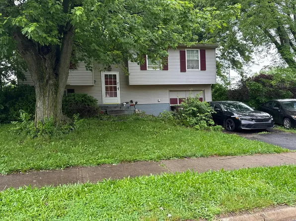 418 Sheets St, Englewood, OH 45322