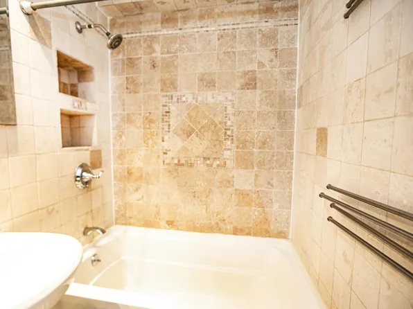 201 Saint Pauls Avenue image 22 of 37