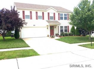 1509 Autumn Lakes Ln, Mascoutah, IL