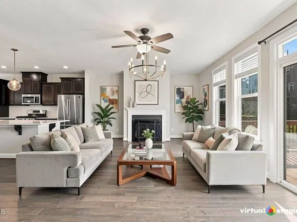 939 Dalton Ridge Pl, Apex, NC 27523
