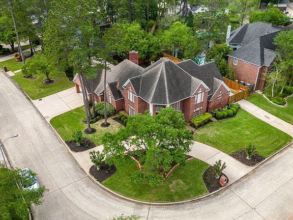 2nd image of 13707 Pegasus Rd