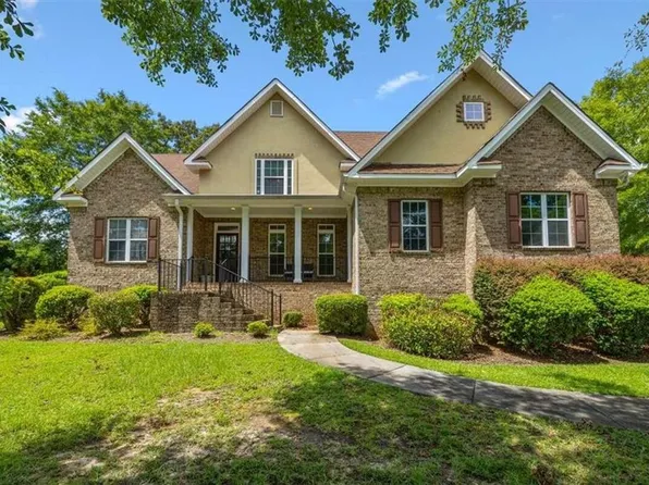 136 Myrick Dr, Macon, GA 31220