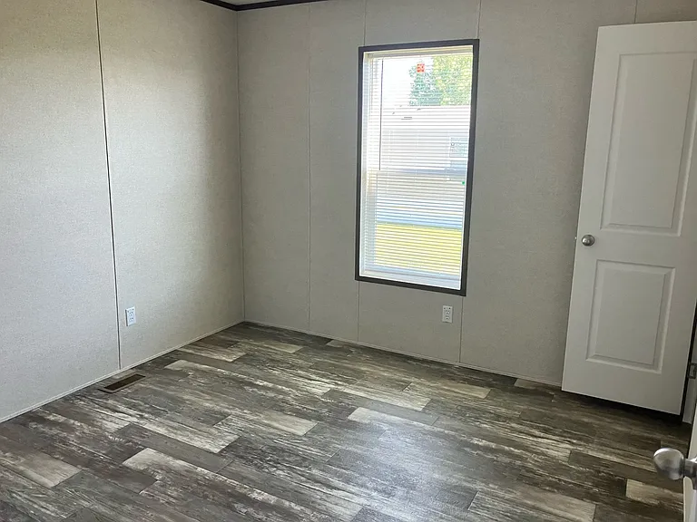 705 E 4th St #40 — Photo 5