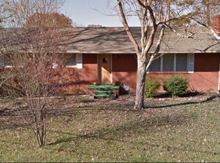 4401 Estonia Dr, Knoxville, TN 37918