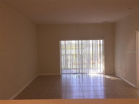 3rd image of 3125 Sun Lake Ct #A