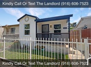 6419 S Van Ness Ave, Los Angeles, CA 90047