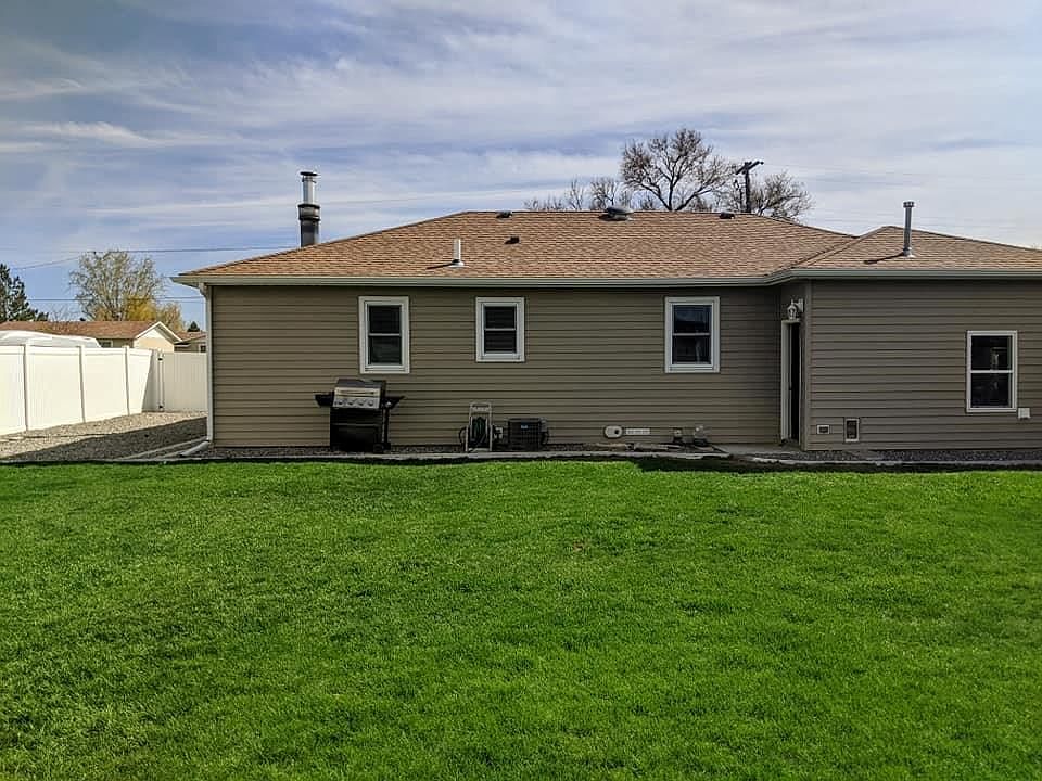 2nd image of 2347 Stillwater Dr