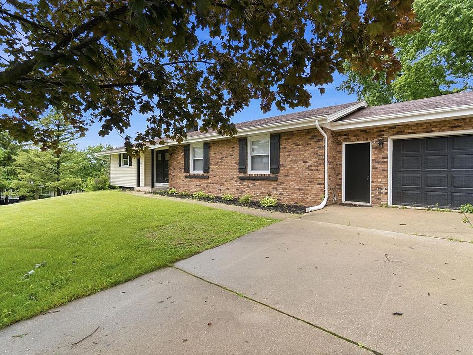 1st image of 3109 Canterbury LANE
