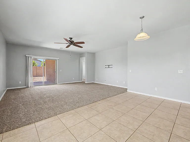 41177 W Lucera Ln — Photo 12