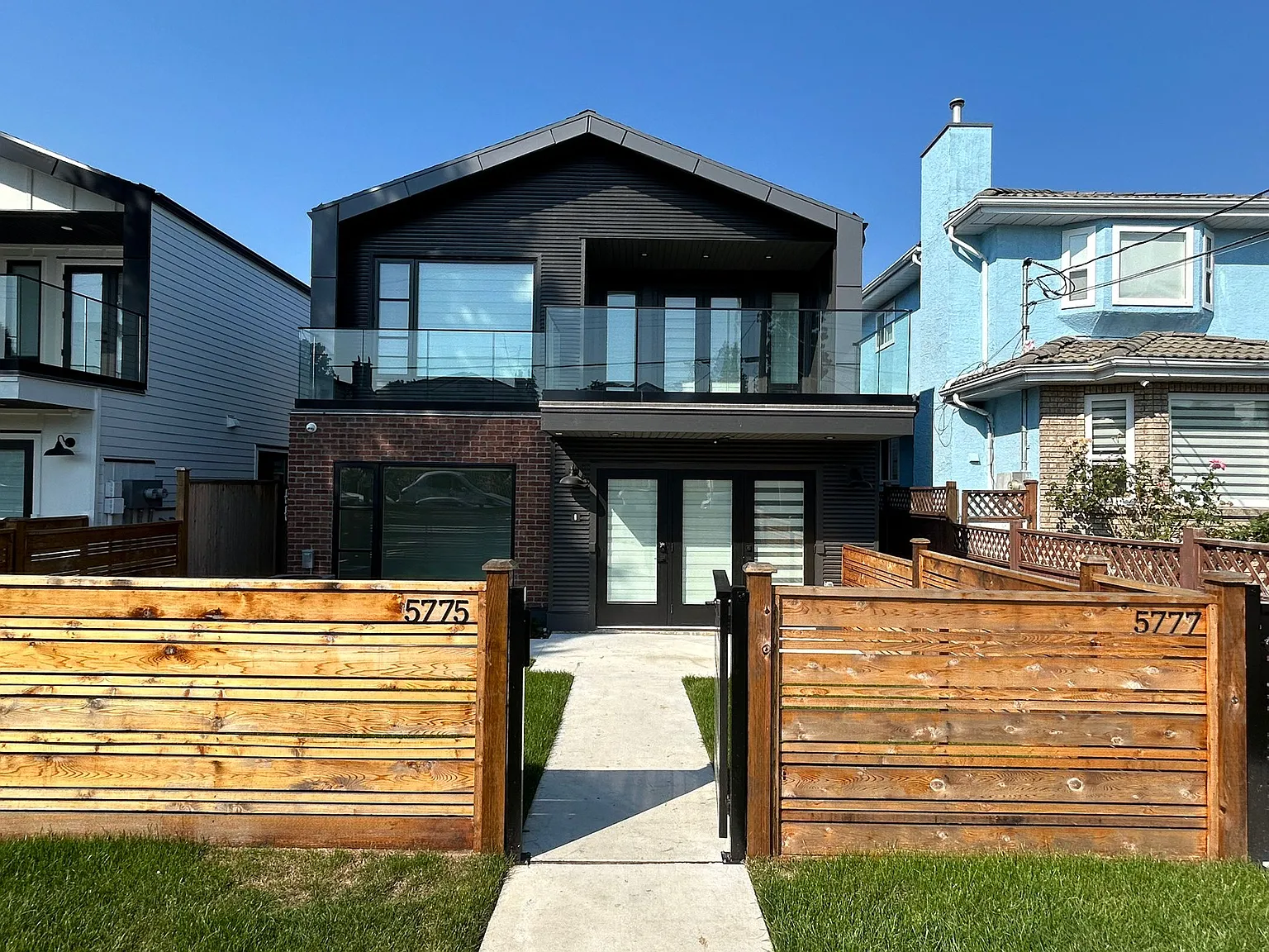 5775 Hardwick St photo 1