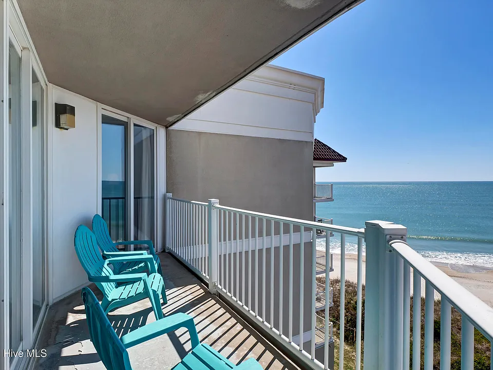 2000 New River Inlet Rd #1505