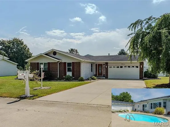 13 Blue Spruce Ct, Granite City, IL 62040