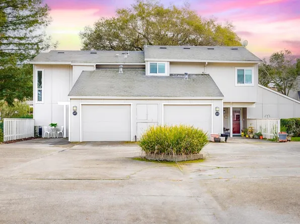 1477 Post Ranch Road, Santa Rosa, CA 95405