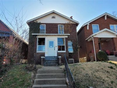 3208 N Taylor Ave, Saint Louis, MO, 63115