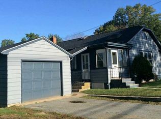 381 Fairview Ave, Coventry, RI 02816