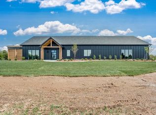 2440 E Cedar Hill Ct, Valley Center, KS 67147