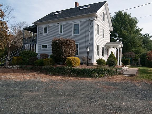 2nd image of 282 Village St Unit 1