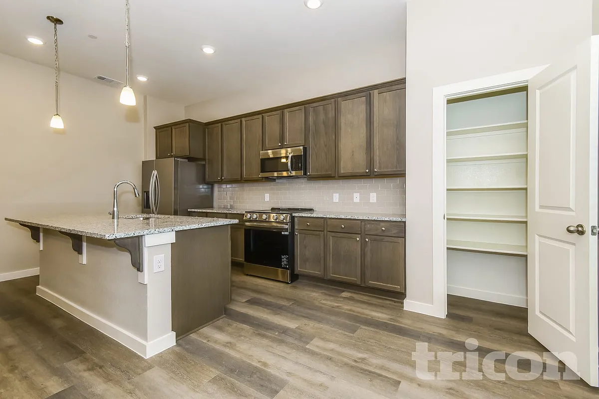 Building Photo - 5412 Sandstone Dr