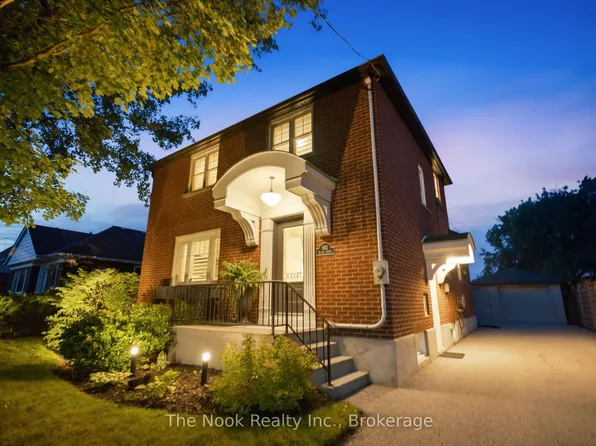 863 Masson St, Oshawa, ON L1G 5B1