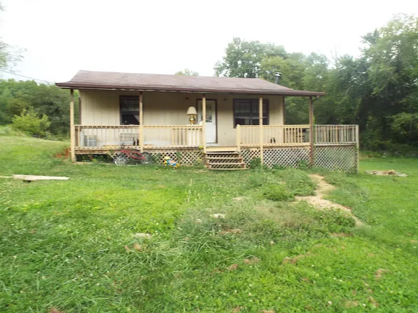 White Crk, Deer Lodge, TN 37726