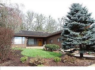 1267 Courtney Pl, Eugene, OR 97405