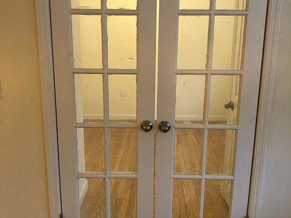 5th image of 40 Lenox Ave APT 406
