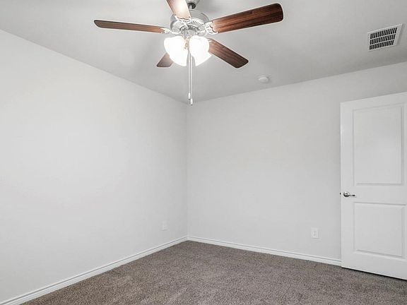 5th image of 2004 Foggy Woods Ln