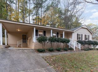 1123 Manchester Dr, Cary, NC 27511