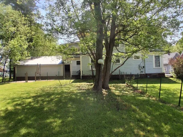 30 Cross Street, Littleton, NH 03561