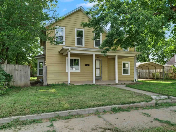 208 S 3rd St, Salina, KS 67401