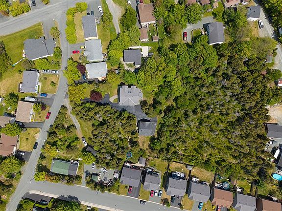 3rd image of 9 Browns Lane