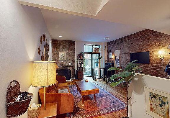 2nd image of 46 W 85th St APT C