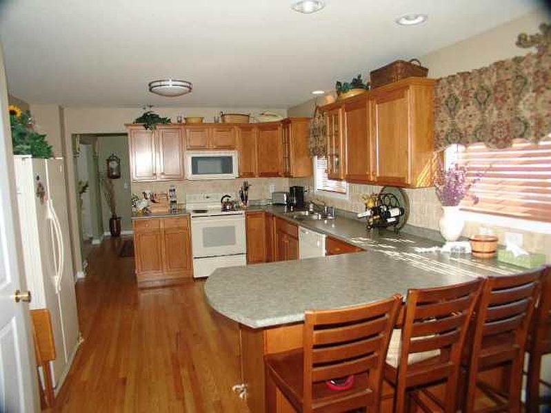 2nd image of 11 NATALIE Court