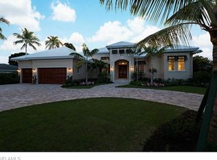 1650 Ixora Dr, Naples, FL 34102