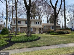 1042 Lafayette Dr, Yardley, PA 19067