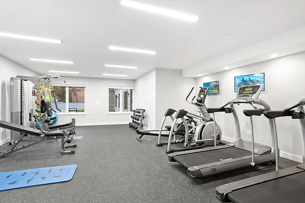 Rented by Corcoran | media 23