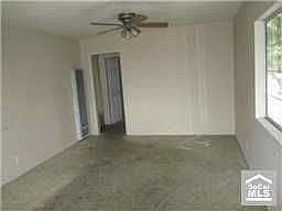 2nd image of 4625 Catalpa St