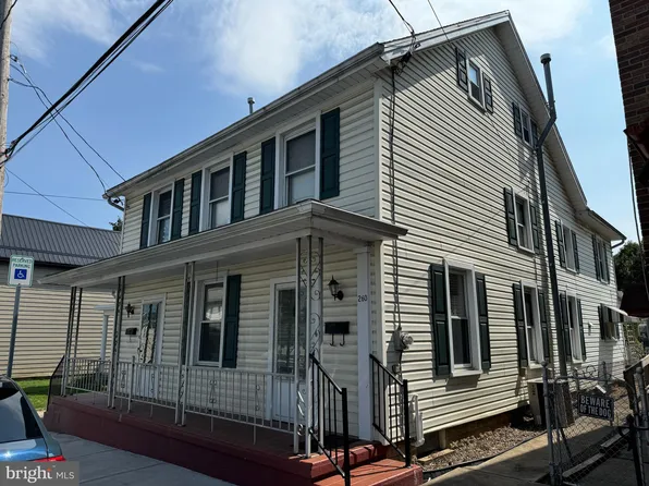 258/260 W King St, Chambersburg, PA 17201