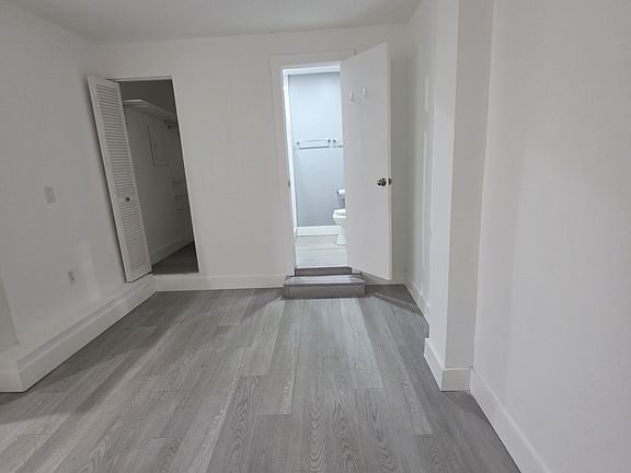 5th image of 9860 SW 83rd St #1