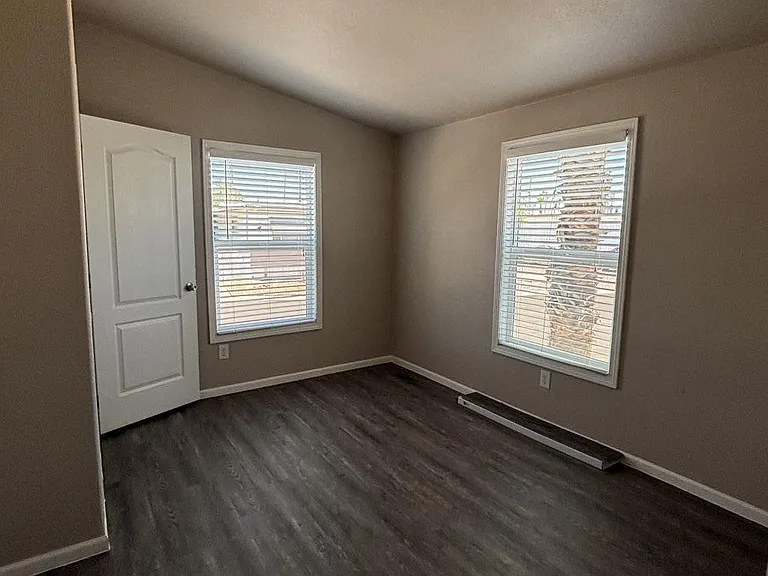 7300 N 51st Ave #63 — Photo 6