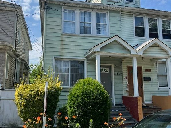 218-20 112th Ave, Queens Village, NY 11429