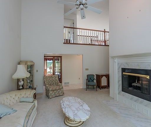 4th image of 20862 Fawnhaven Dr