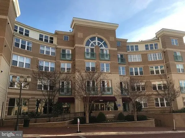 12001 Market St #243, Reston, VA 20191
