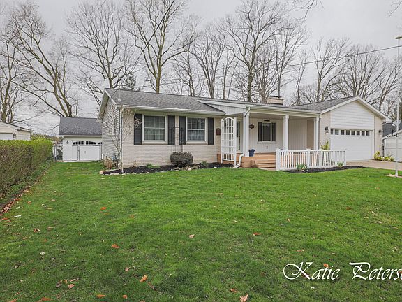 2nd image of 5747 Blaine Ave SE