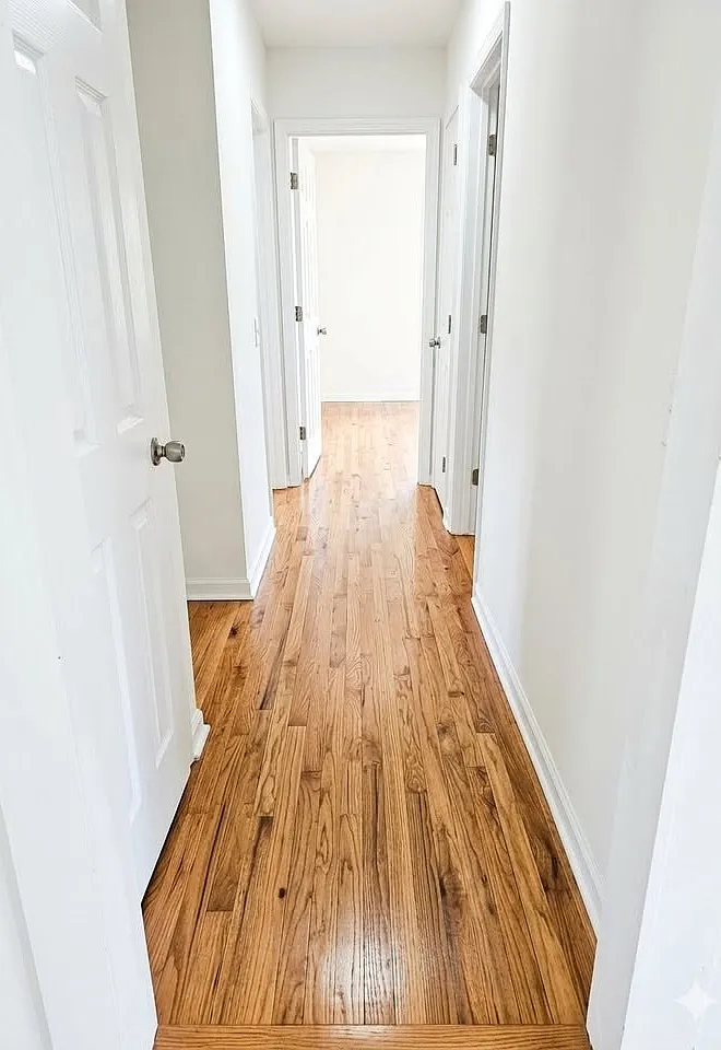 Spacious 3 Bedroom with Bonus Room in Northeast Columbia — Photo 4